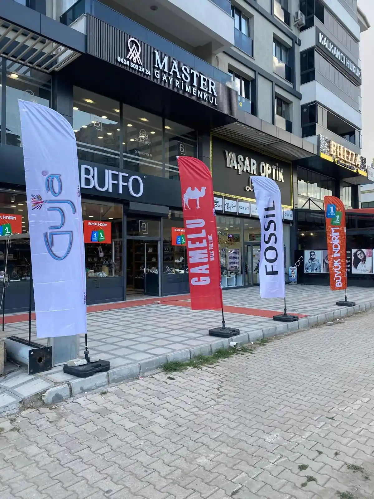 ayakkabici-yelken-bayragi-14