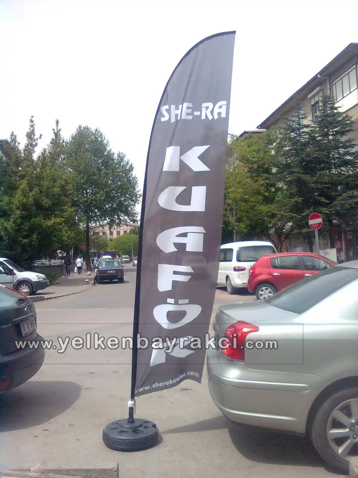 bayan-kuaforu-yelken-bayragi-6