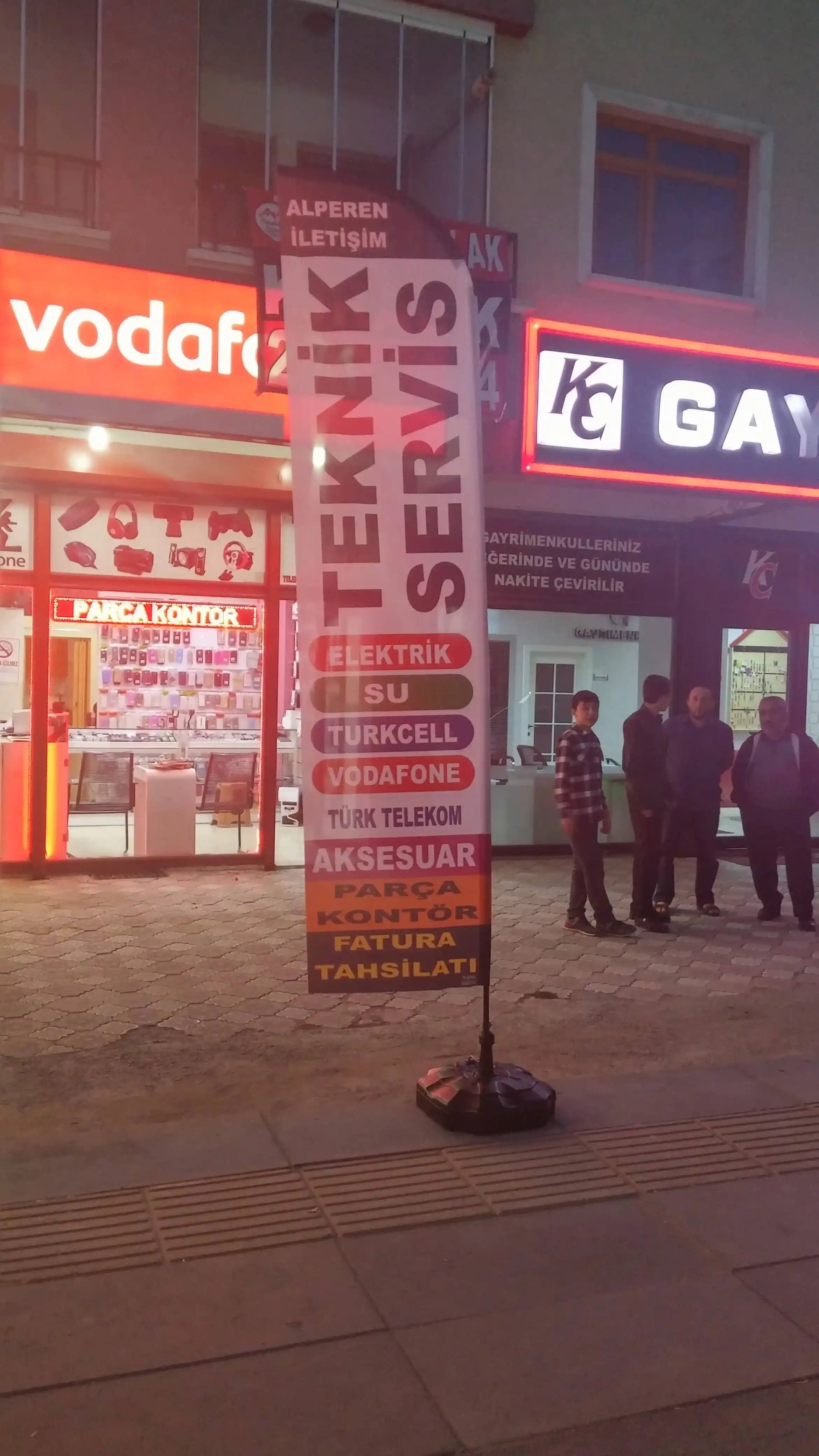 cep-telefonu-yelken-bayragi-28