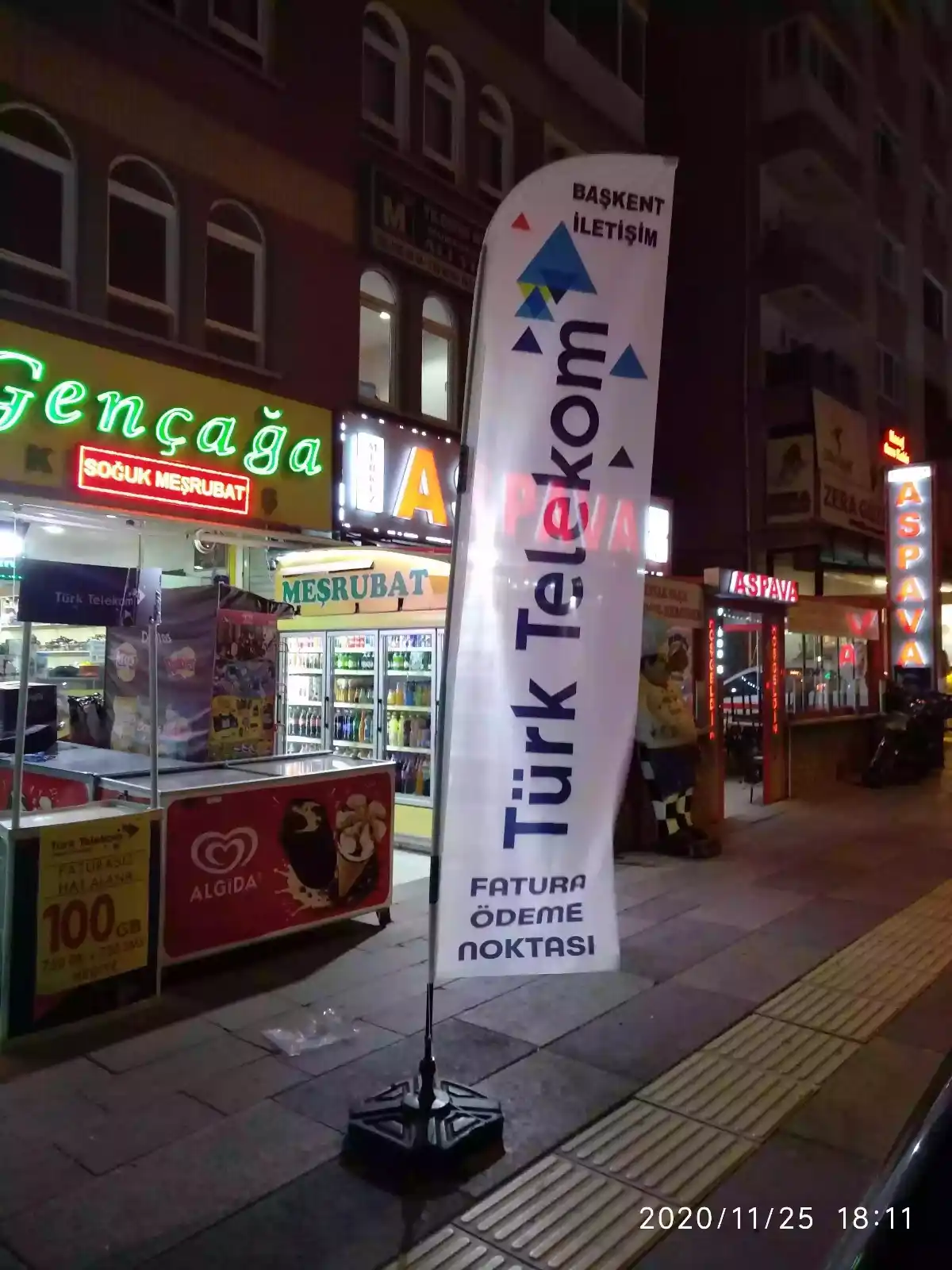 cep-telefonu-yelken-bayragi-3