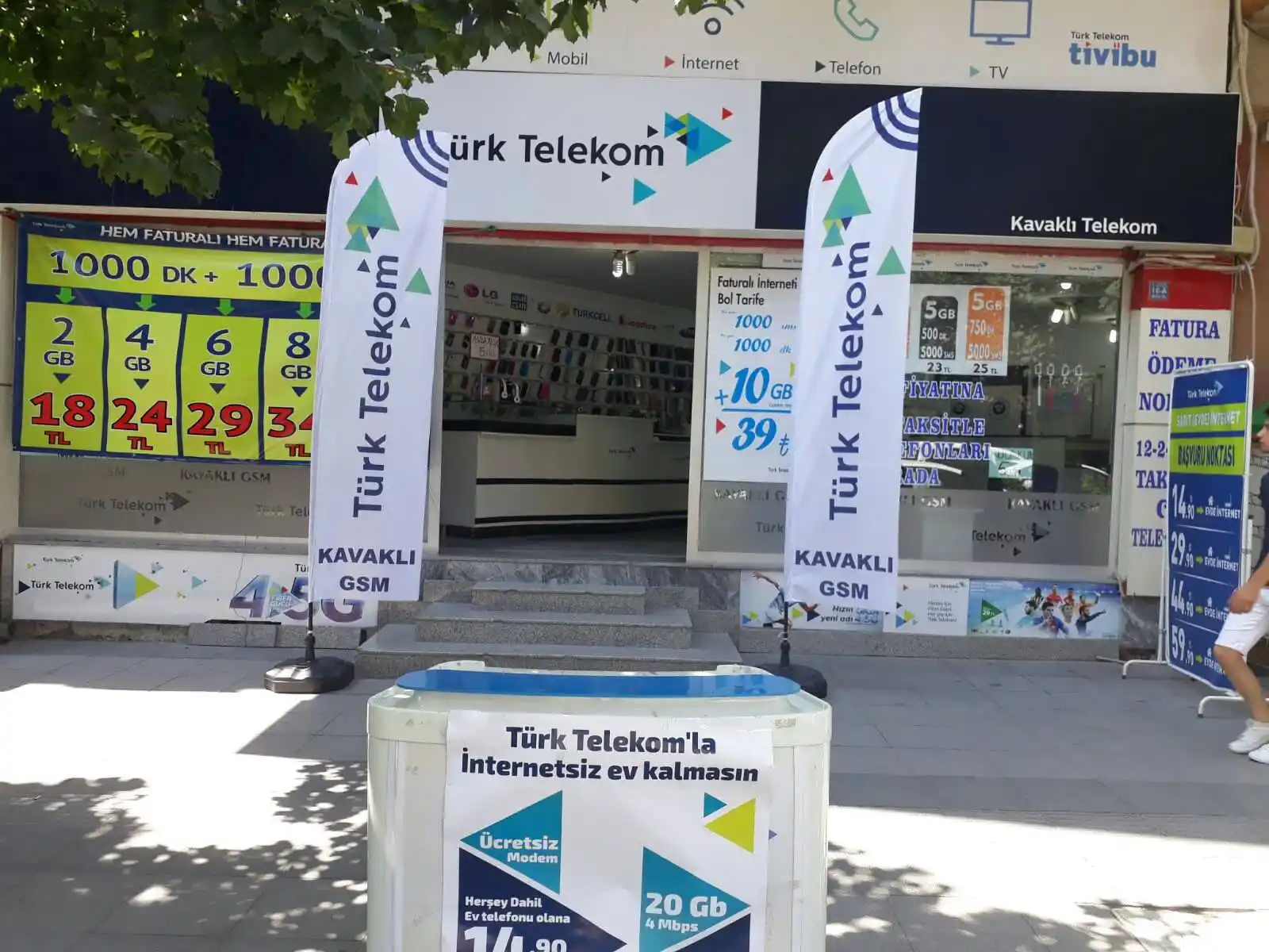 cep-telefonu-yelken-bayragi-48
