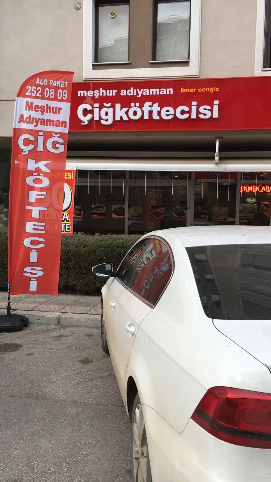 cig-kofteci-yelken-bayragi-18