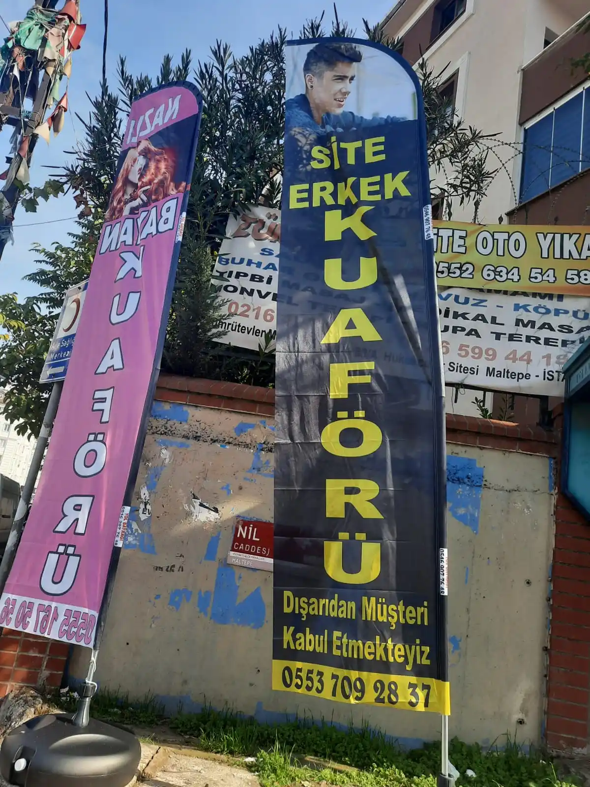 erkek-kuaforu-yelken-bayragi-13