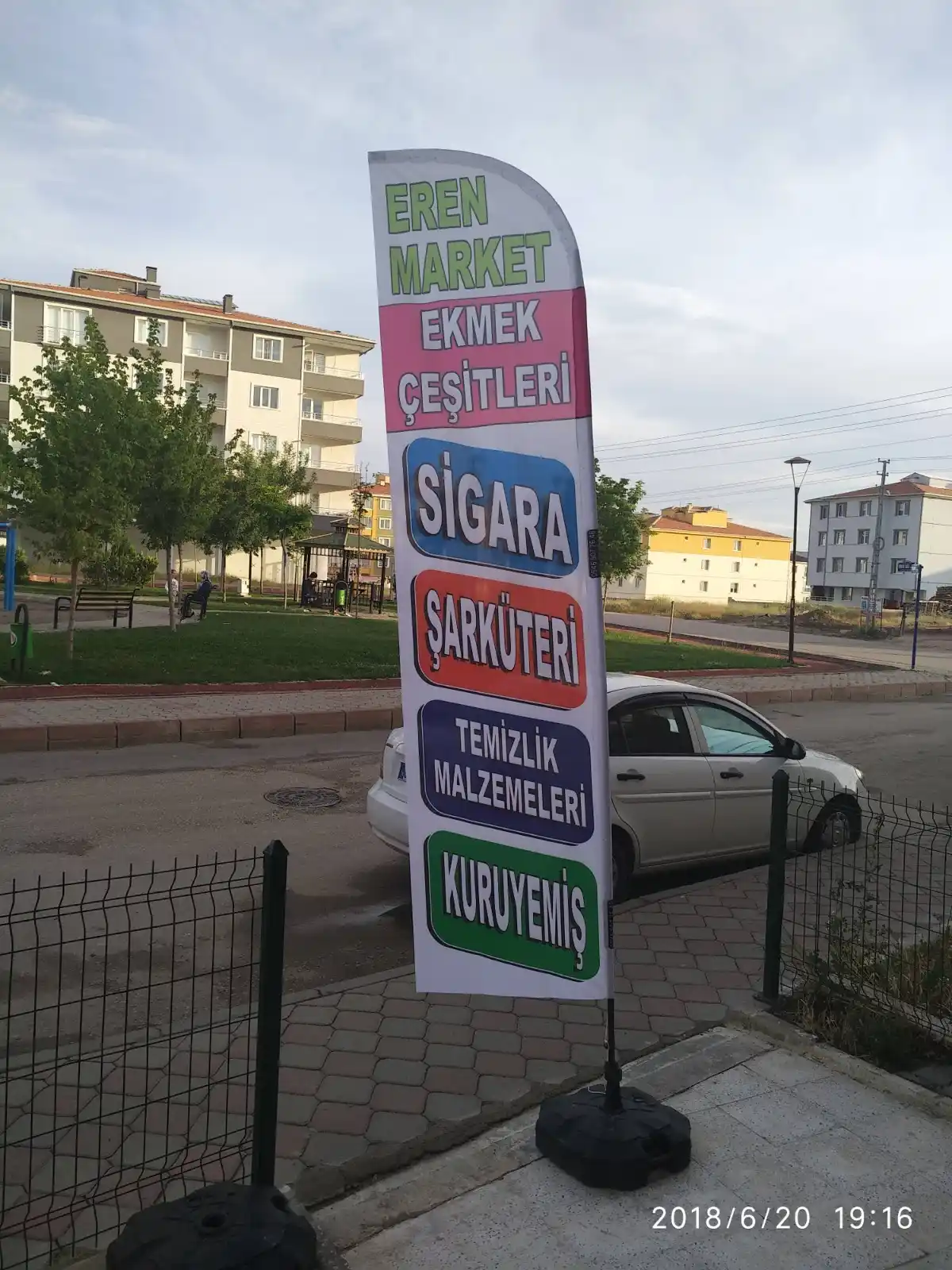 market-yelken-bayragi-18