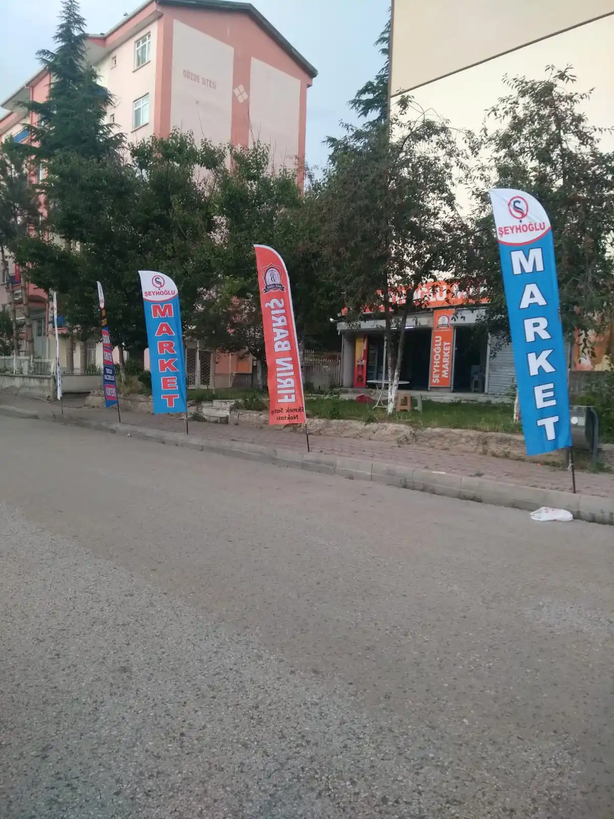 market-yelken-bayragi-26