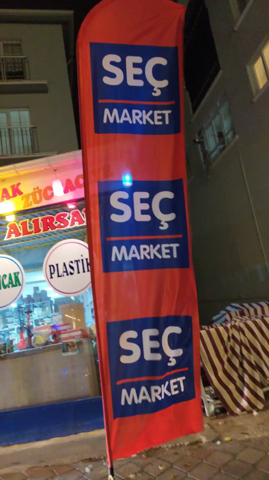 market-yelken-bayragi-4