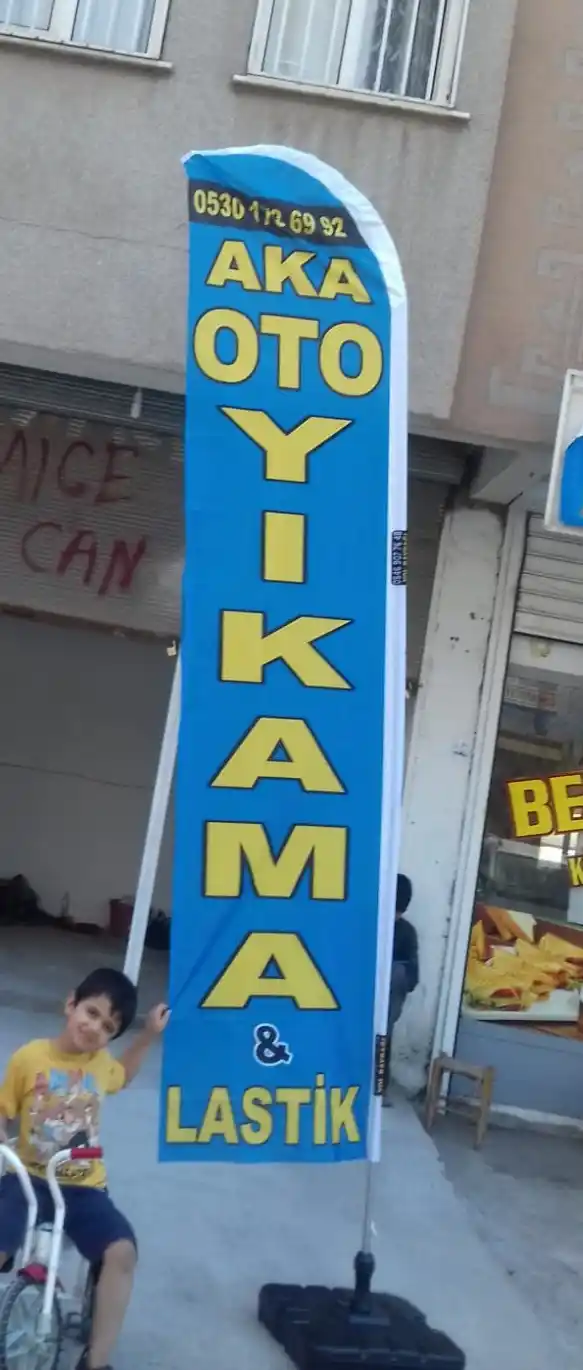 oto-yikama-yelken-bayragi-35