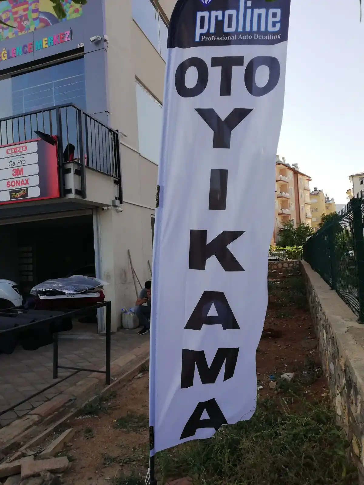 oto-yikama-yelken-bayragi-5