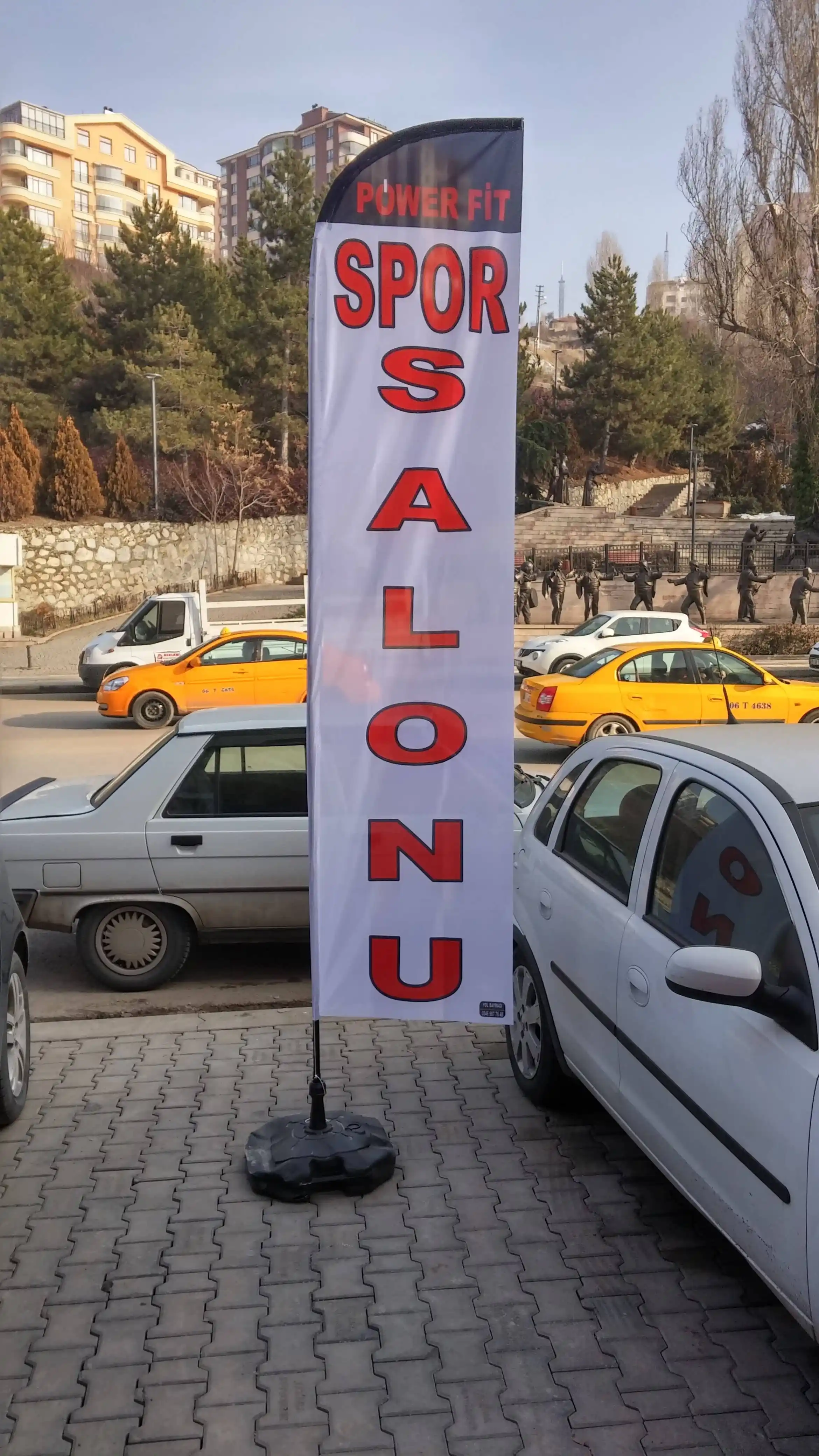 Spor Salonu Yelken Bayrağı-1