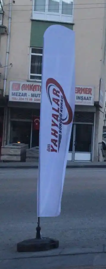 surucu-kursu-yelken-bayragi-2