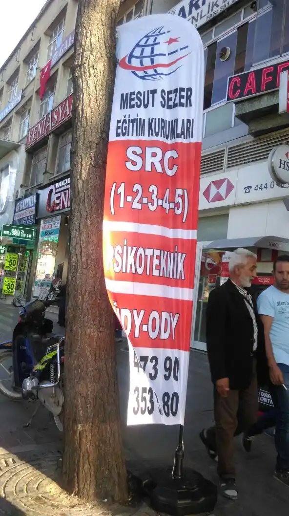 surucu-kursu-yelken-bayragi-5